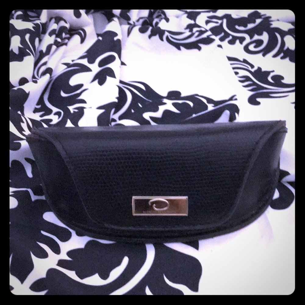 Oscar de la Renta Sunglasses